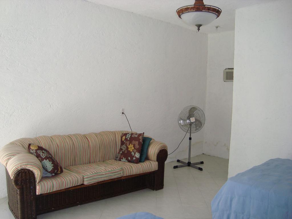 Hotel Teques Inn Tequesquitengo Rum bild