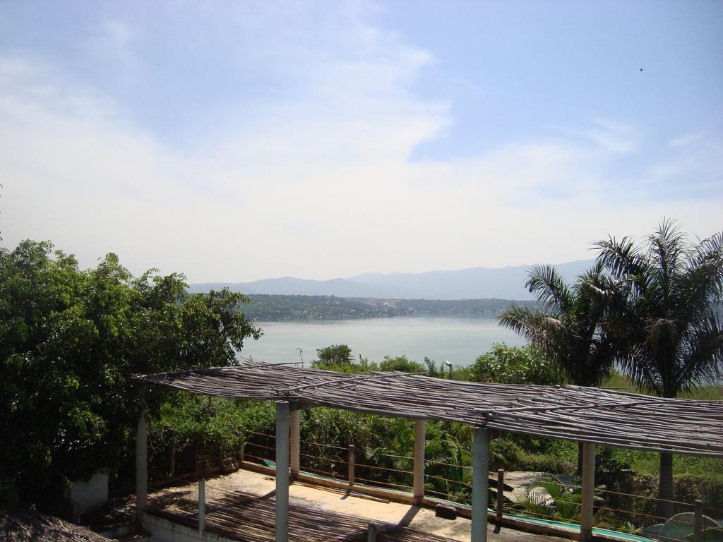 Hotel Teques Inn Tequesquitengo Exteriör bild