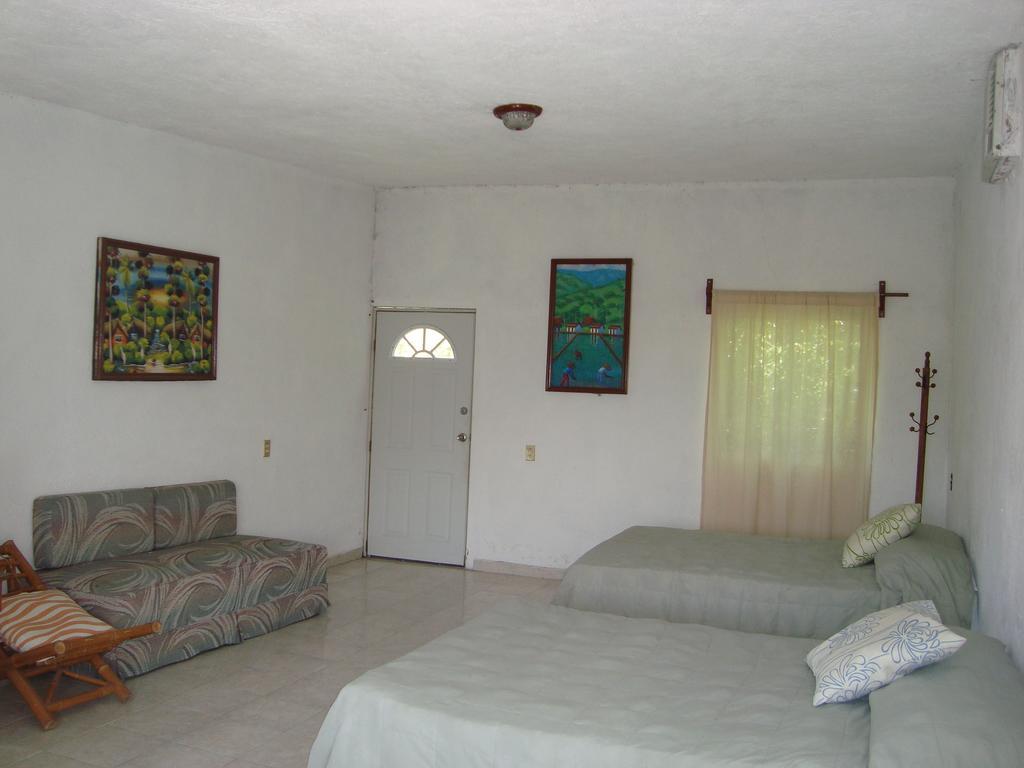 Hotel Teques Inn Tequesquitengo Rum bild